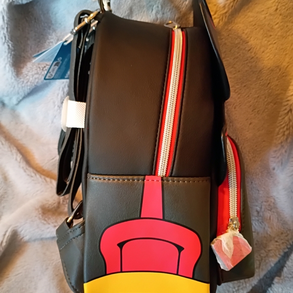 Loungefly Sonic The Hedgehog Shadow Mini Backpack GameStop Exclusive New w/ Tags - Picture 5 of 9